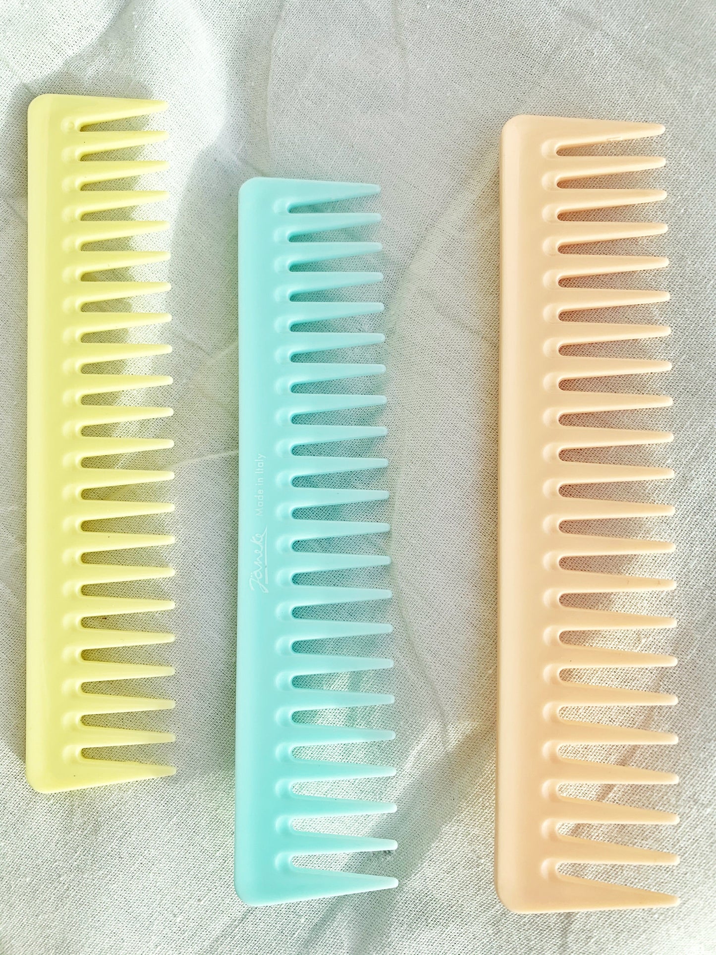 Detangling Wide-Tooth Comb Pastel Mint